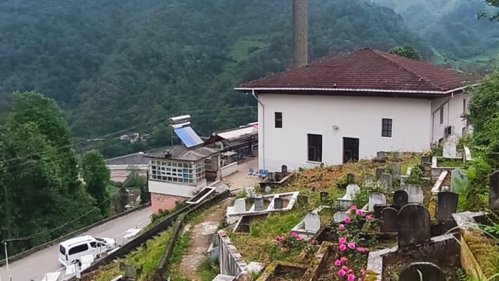 Geçmişimize Vefa, Mezarlıklarımız Bayrama Hazır